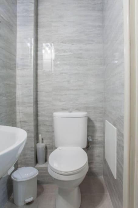 Appartamento Newly Reconstructed Flat 107Sqm! La Canea Esterno foto