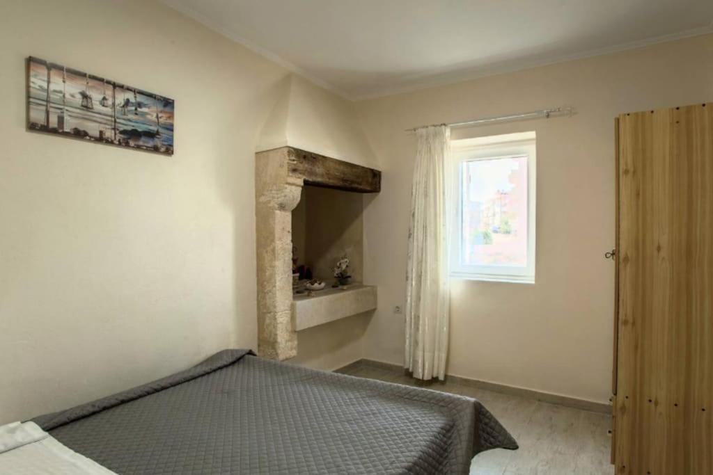 Appartamento Newly Reconstructed Flat 107Sqm! La Canea Esterno foto